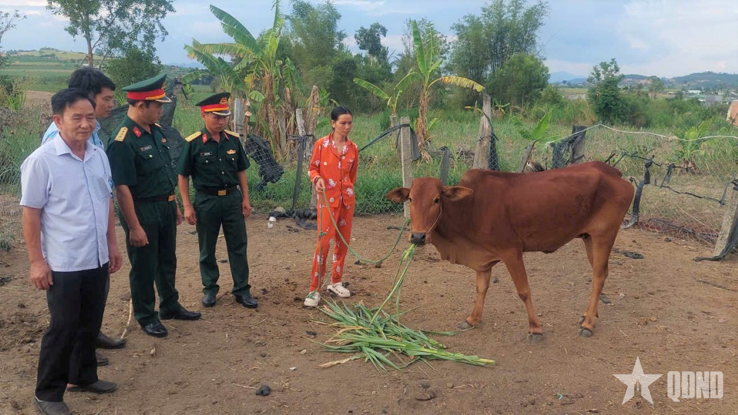Nặng nghĩa tình với Kbang