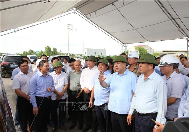 Phó thủ tướng Thường trực Phạm Gia Túc kiểm tra tình hình triển khai Dự án Cảng hàng không quốc tế Gia Bình