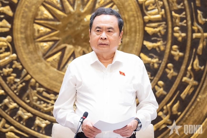 Chủ tịch Quốc hội Trần Thanh Mẫn làm việc với Thường trực Ủy ban Kinh tế và Tài chính