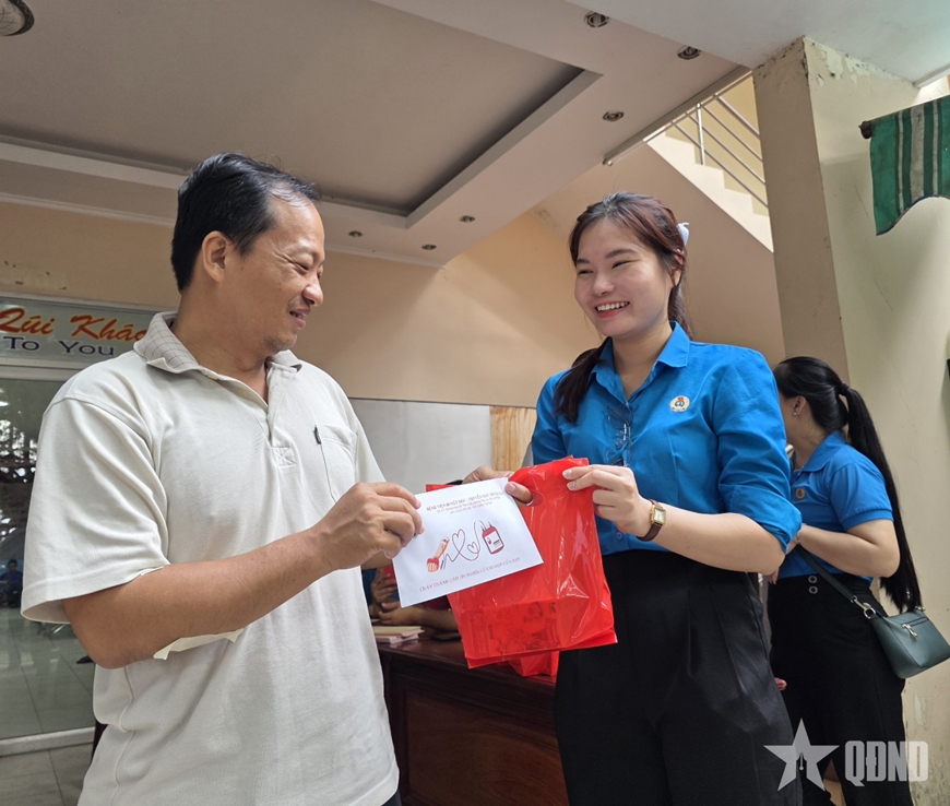 Cần Thơ: 500 tấm l&ograve;ng sẻ chia tại Ng&agrave;y hội hiến m&aacute;u t&igrave;nh nguyện năm 2026