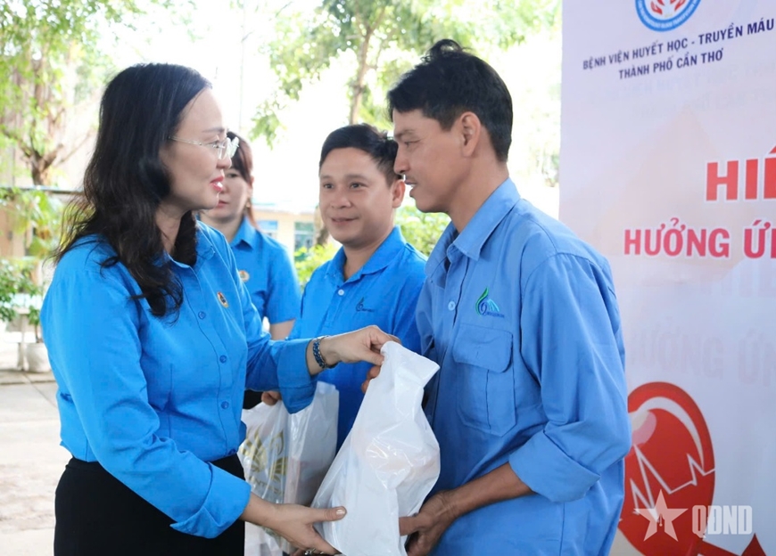 Cần Thơ: 500 tấm l&ograve;ng sẻ chia tại Ng&agrave;y hội hiến m&aacute;u t&igrave;nh nguyện năm 2026