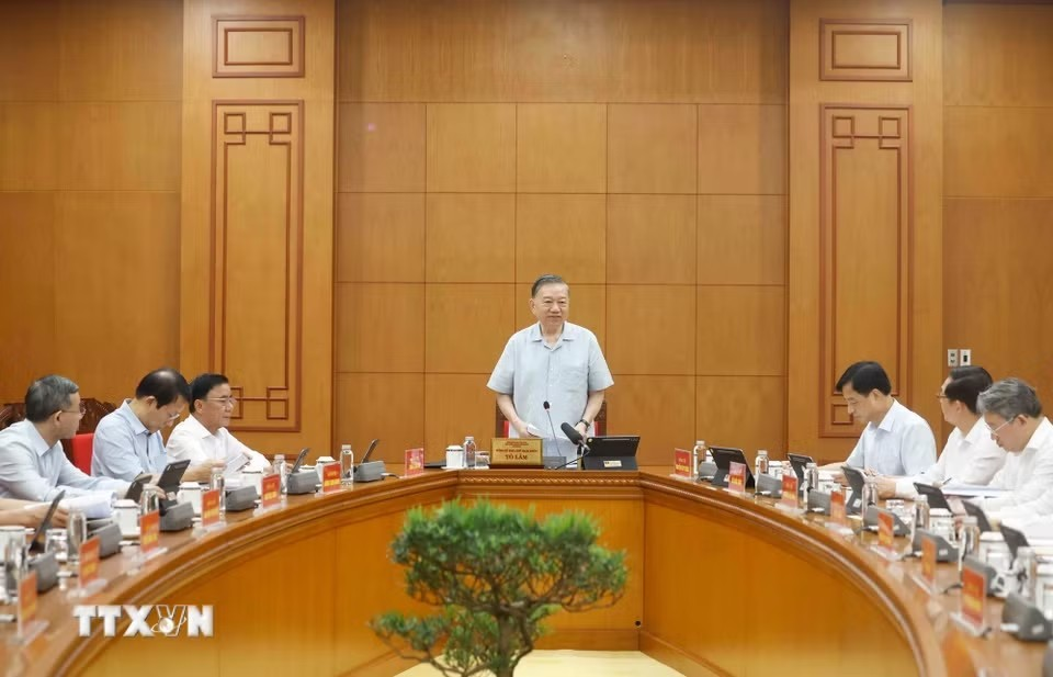 Tổng Bí thư, Chủ tịch nước Tô Lâm: Hoàn thiện đề án về phát triển công nghệ lượng tử mang tầm chiến lược