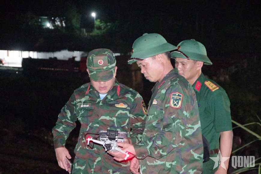 Thanh Hóa: Tìm thấy thi thể nạn nhân thứ hai trong vụ sạt lở tại mỏ đá, 1 người còn bị vùi lấp