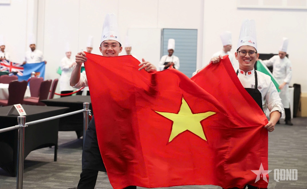 Đội tuyển đầu bếp Việt Nam đoạt huy chương Bạc thế giới