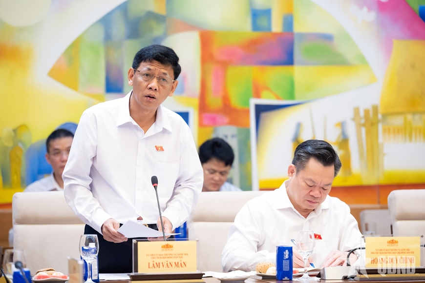 Bám sát thực tiễn, kịp thời đề xuất chính sách chăm lo tốt hơn cho đồng bào dân tộc thiểu số