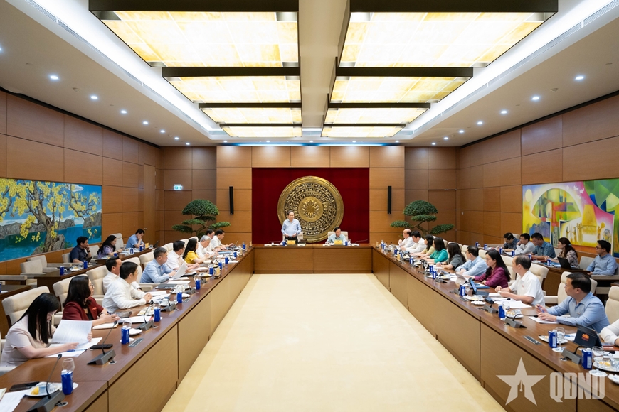 Chủ tịch Quốc hội Trần Thanh Mẫn: Ủy ban Ph&aacute;p luật v&agrave; Tư ph&aacute;p phải chủ động trong kiến tạo thể chế ph&aacute;t triển