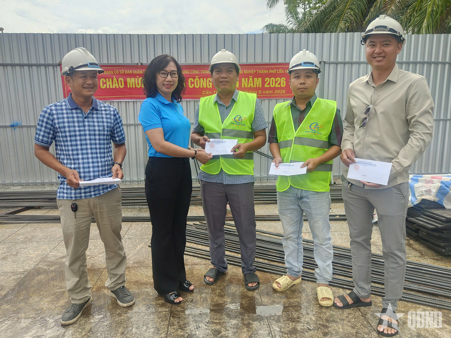 Liên đoàn Lao động TP Cần Thơ tiếp sức công nhân vượt khó