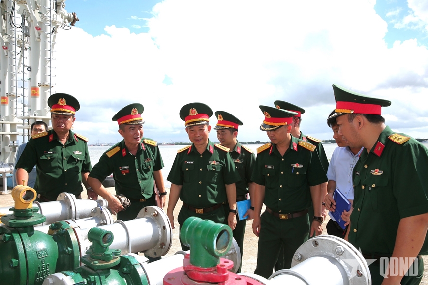 Hướng tới mô hình tự động hoá tại Kho xăng dầu VK102