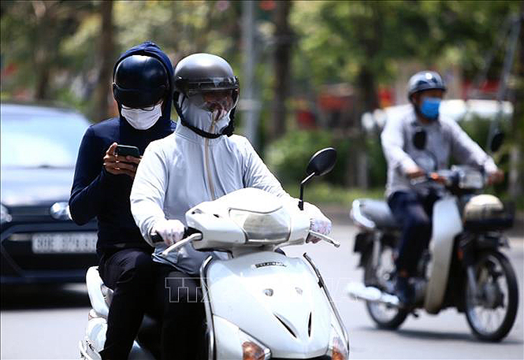 Thời tiết hôm nay (23-5): Cả nước nắng nóng gay gắt