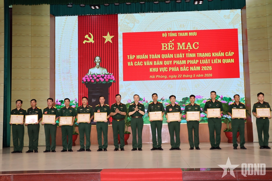 Bộ Tổng Tham mưu bế mạc tập huấn Luật Tình trạng khẩn cấp