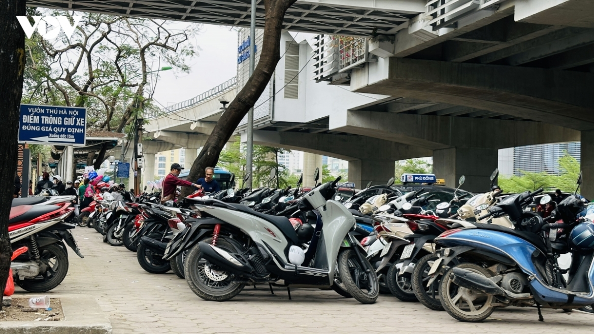 Hà Nội triển khai thu phí điện tử không dừng tại toàn bộ bãi đỗ xe từ ngày 1-7-2026