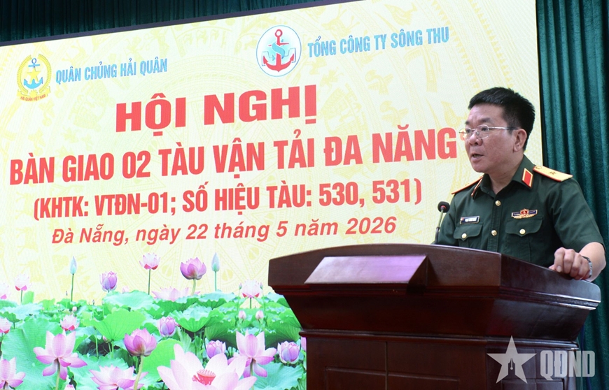 T%u1ED5ng công ty Sông Thu bàn giao 2 tàu v%u1EADn t%u1EA3i %u0111a n%u0103ng