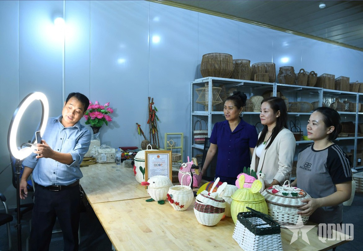 Chuyển đổi số lao động làng nghề
