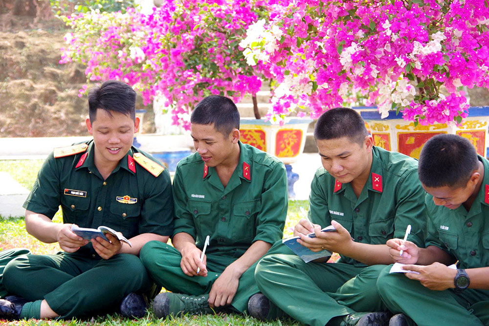 “Nhật ký tân binh Đoàn Bình Long”