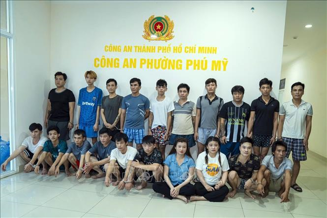 Thành phố Hồ Chí Minh: Triệt phá đường dây ma túy, khởi tố 21 đối tượng