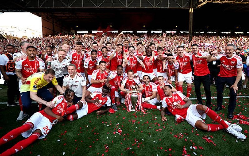 Tin thể thao (25-5): Arsenal v&ocirc; địch Ngoại hạng Anh, Tottenham trụ hạng th&agrave;nh c&ocirc;ng