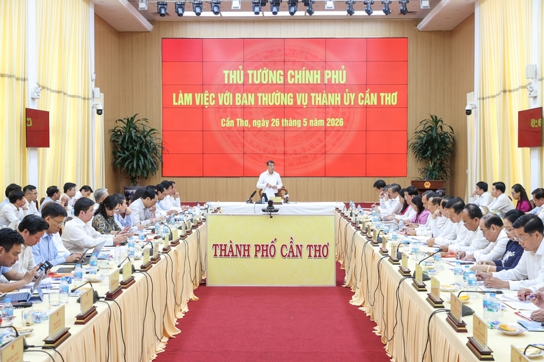 Thủ tướng L&ecirc; Minh Hưng: Cần Thơ cần ch&uacute; trọng nghi&ecirc;n cứu c&aacute;c cơ chế đặc th&ugrave; để th&uacute;c đẩy ph&aacute;t triển to&agrave;n diện
