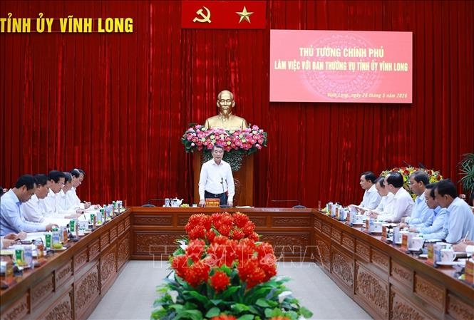 Thủ tướng L&ecirc; Minh Hưng: Vĩnh Long phải đổi mới mạnh mẽ m&ocirc; h&igrave;nh tăng trưởng, tạo đột ph&aacute; ph&aacute;t triển