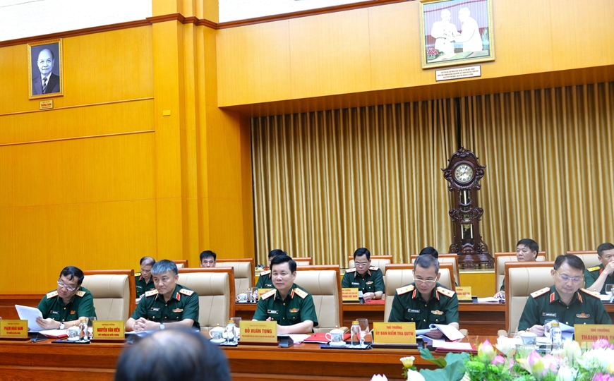 Đại tướng Phan Văn Giang chủ trì giao ban Bộ Quốc phòng