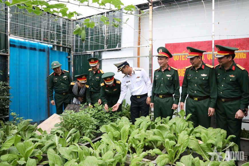 Đoàn công tác số 7 hoàn thành tốt đẹp chuyến thăm, làm việc tại Đặc khu Trường Sa và Nhà giàn DK1