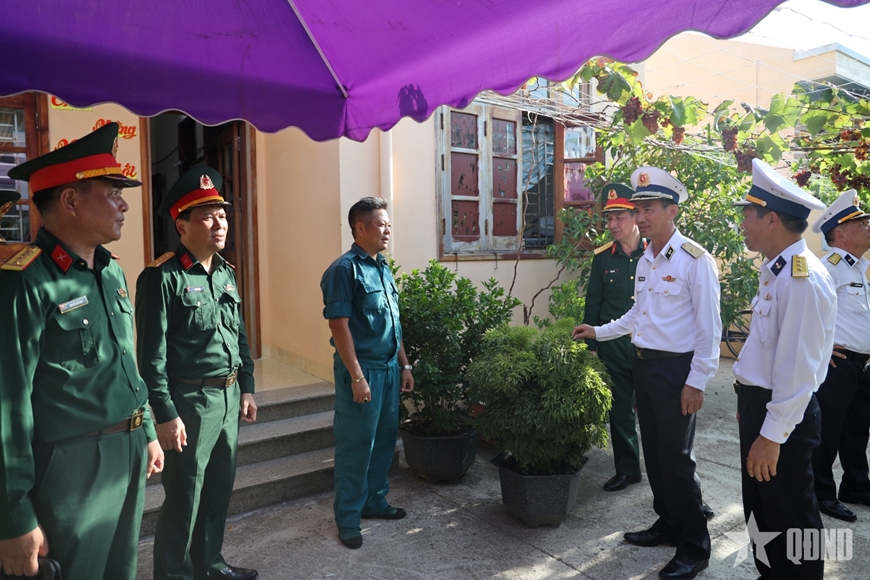 Đoàn công tác số 7 hoàn thành tốt đẹp chuyến thăm, làm việc tại Đặc khu Trường Sa và Nhà giàn DK1