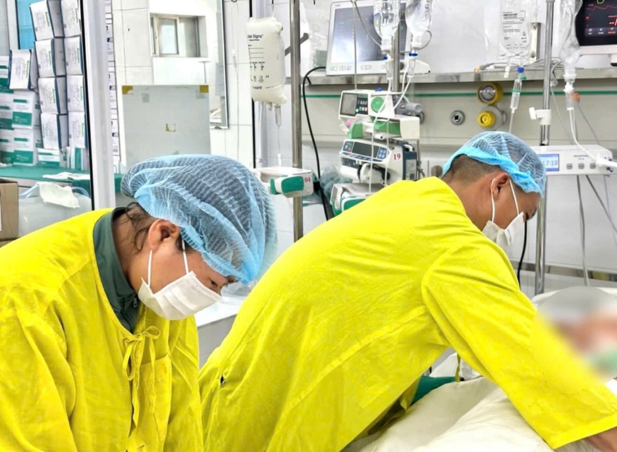 C&ocirc; g&aacute;i trẻ hiến tạng sau chết n&atilde;o: Kh&eacute;p lại thanh xu&acirc;n bằng m&oacute;n qu&agrave; sự sống
