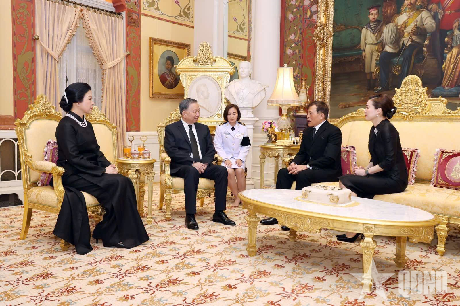Tổng Bí thư, Chủ tịch nước Tô Lâm và phu nhân hội kiến Nhà vua Thái Lan Maha Vajiralongkorn và Hoàng hậu