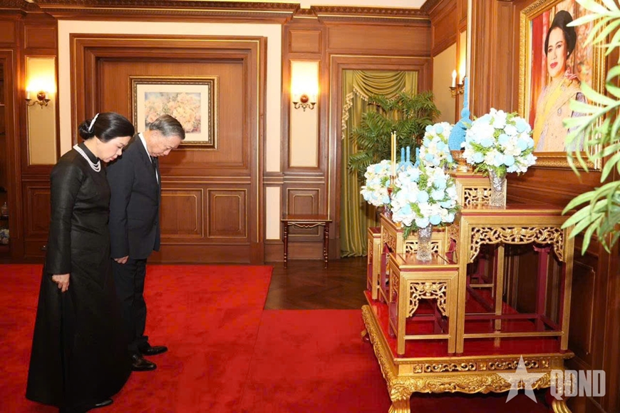 Tổng B&iacute; thư, Chủ tịch nước T&ocirc; L&acirc;m v&agrave; phu nh&acirc;n hội kiến Nh&agrave; vua Th&aacute;i Lan Maha Vajiralongkorn v&agrave; Ho&agrave;ng hậu