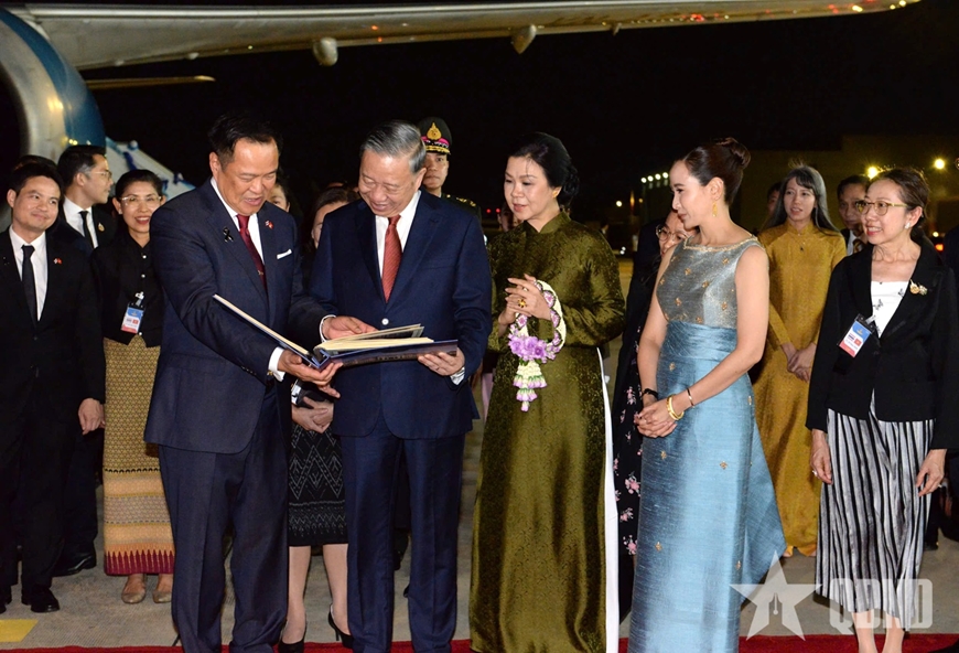 Tổng B&iacute; thư, Chủ tịch nước T&ocirc; L&acirc;m v&agrave; phu nh&acirc;n kết th&uacute;c tốt đẹp chuyến thăm ch&iacute;nh thức Vương quốc Th&aacute;i Lan