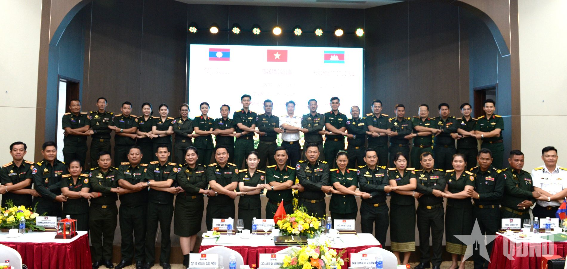 Đoàn kết hữu nghị - Vững bước tương lai 