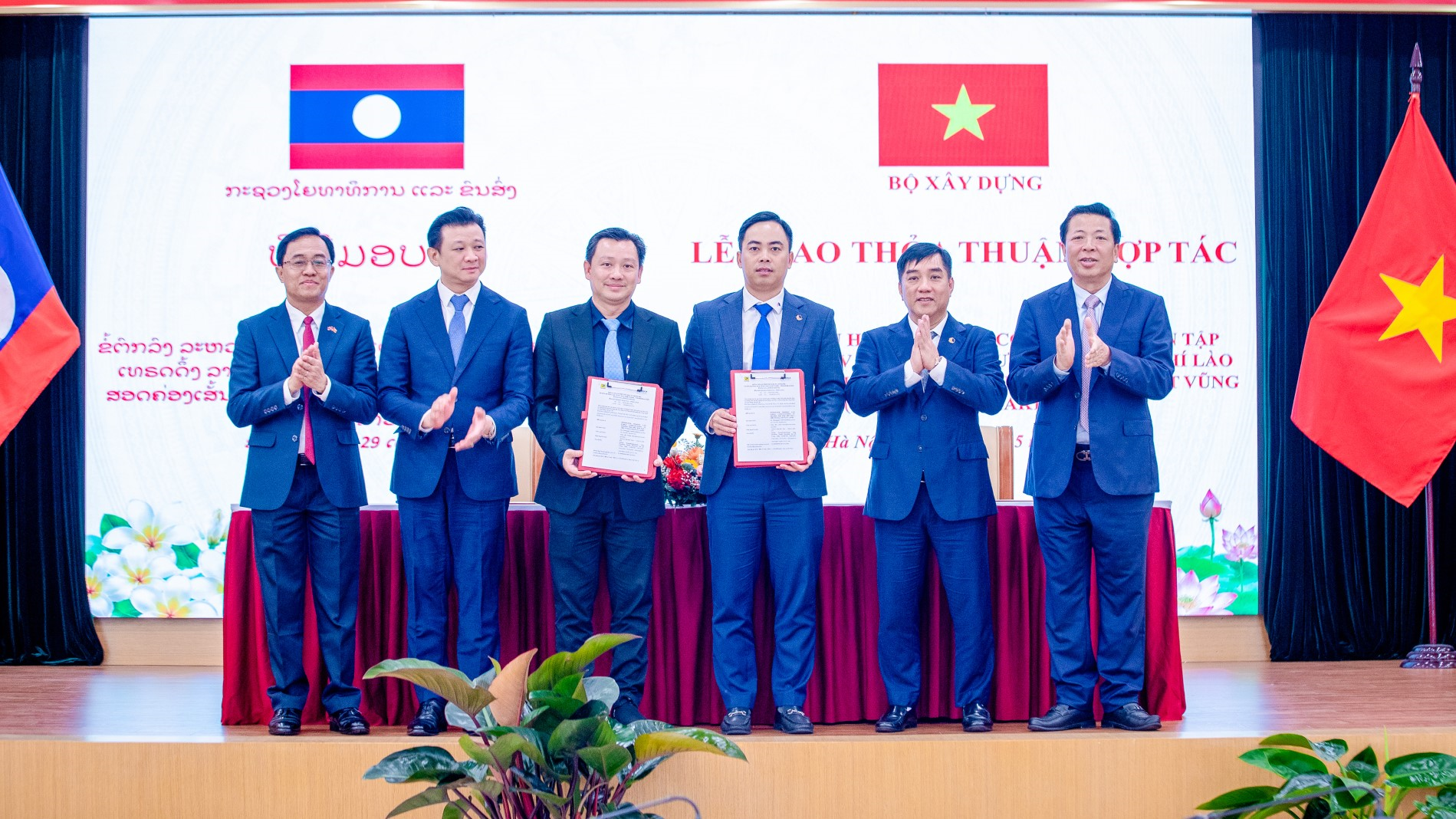 Việt Nam - Lào thúc đẩy triển khai tuyến đường sắt chiến lược