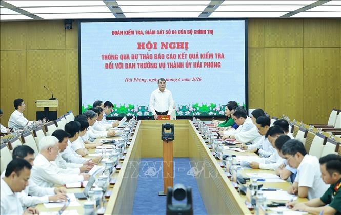 Thủ tướng L&ecirc; Minh Hưng: Hải Ph&ograve;ng phải đi đầu trong đổi mới m&ocirc; h&igrave;nh tăng trưởng v&agrave; chuyển đổi số