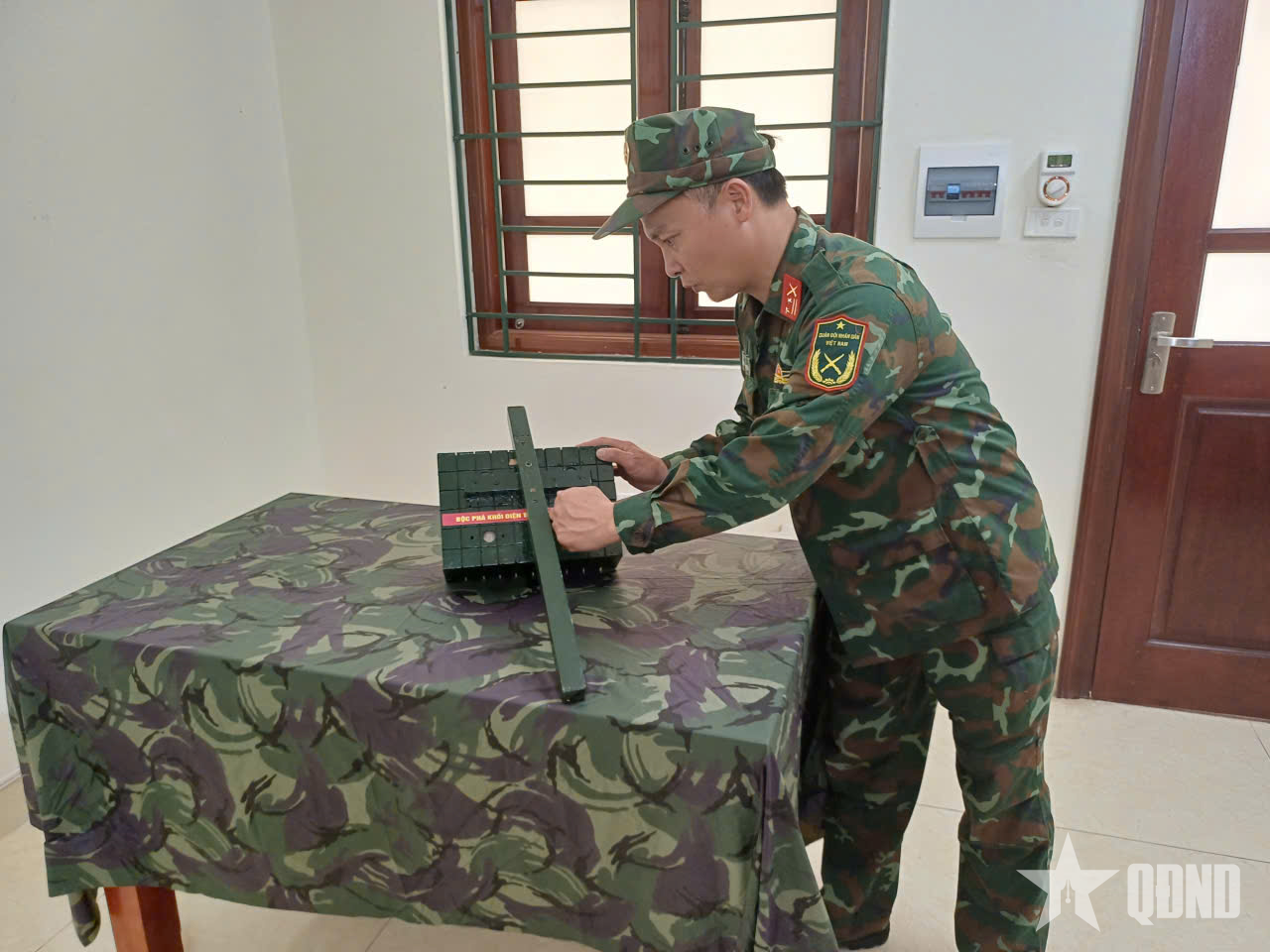 Cán bộ hậu cần - kỹ thuật năng nổ, giàu sáng kiến