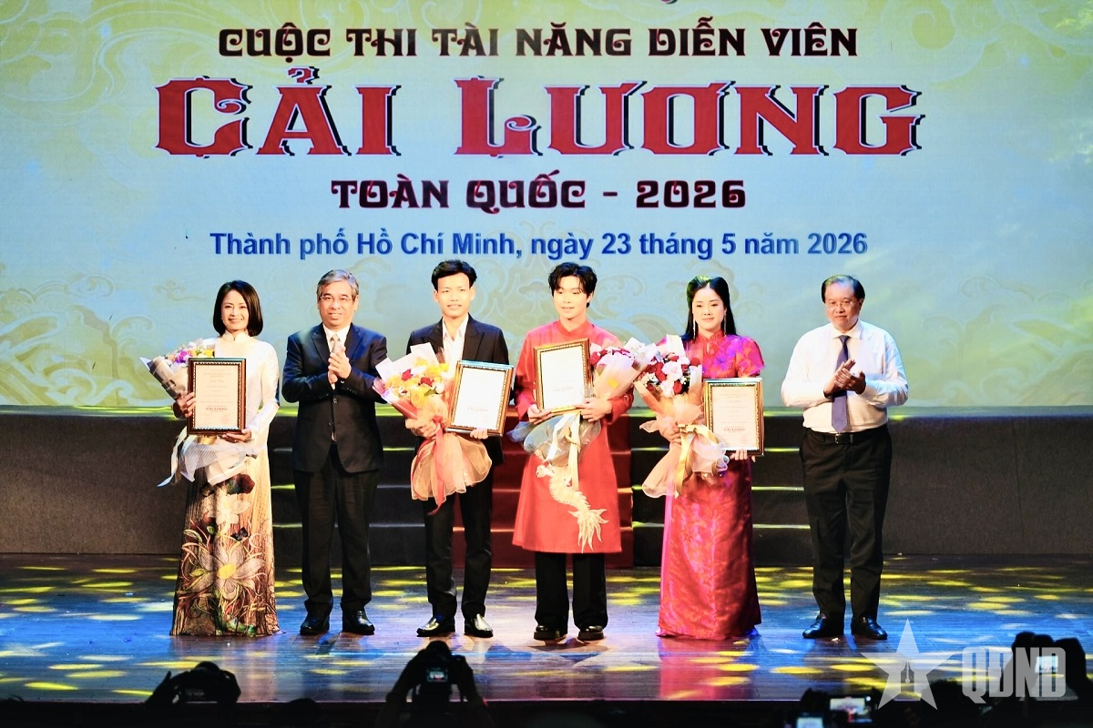 Đi đến tận cùng, cánh cửa sẽ mở ra