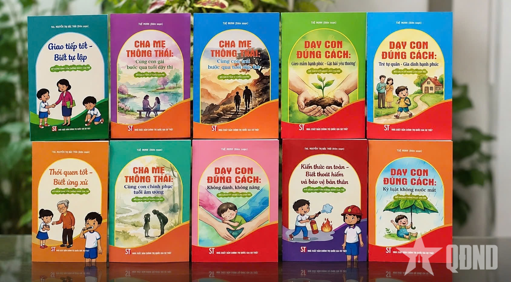 Ra mắt bộ sách kỹ năng và tâm lý gia đình