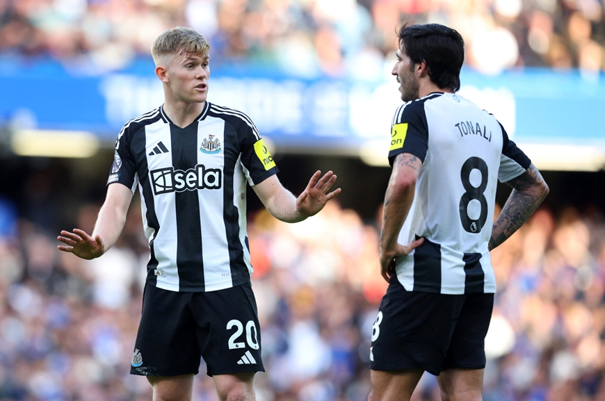 Tin thể thao (3-6): MU muốn &ldquo;r&uacute;t ruột&rdquo; Newcastle, Liverpool sắp c&ocirc;ng bố HLV trưởng mới