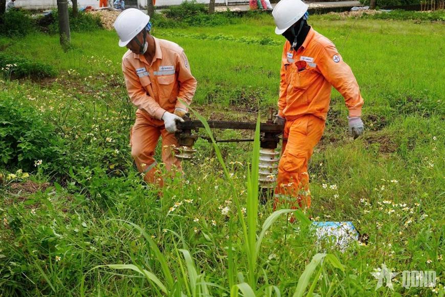 Ng&agrave;nh điện Nghệ An nỗ lực đảm bảo nguồn cung cấp điện trong m&ugrave;a cao điểm