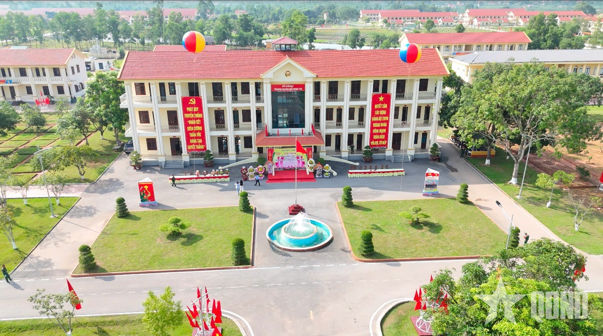 Điểm sáng về doanh trại chính quy, xanh, sạch, đẹp