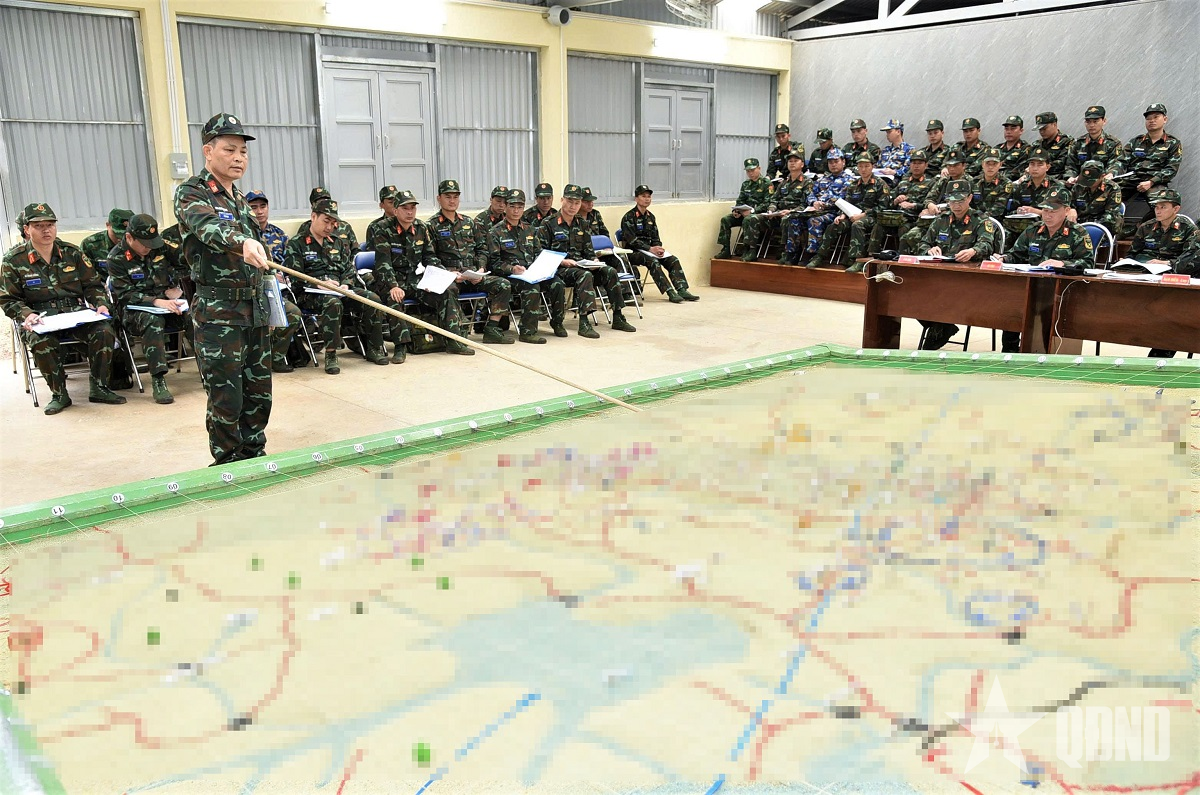 Phát huy truyền thống anh hùng, xây dựng Học viện Lục quân thông minh, hiện đại