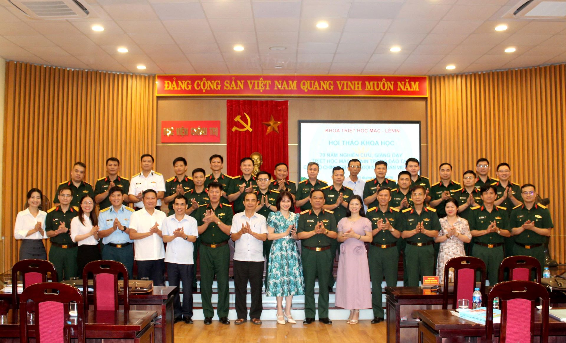 Học viện Chính trị: 70 năm nghiên cứu, giảng dạy triết học Mác - Lênin trong đào tạo cán bộ chính trị Quân đội