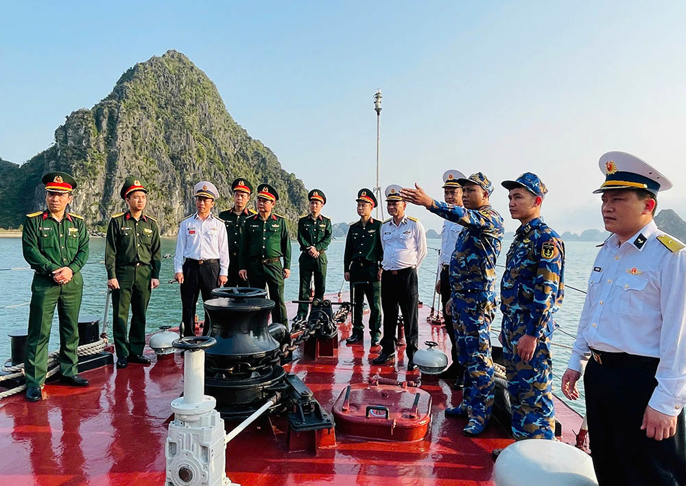 Trường Sĩ quan Chính trị: Nghiên cứu thực tiễn kinh tế - quốc phòng phục vụ giáo dục, đào tạo