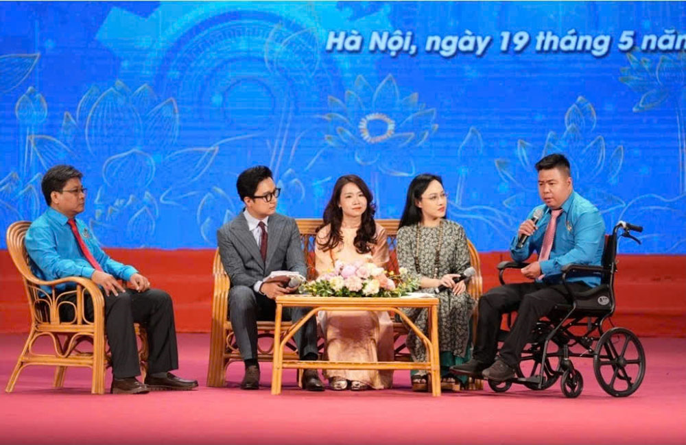 Học Bác từ những việc làm bình dị