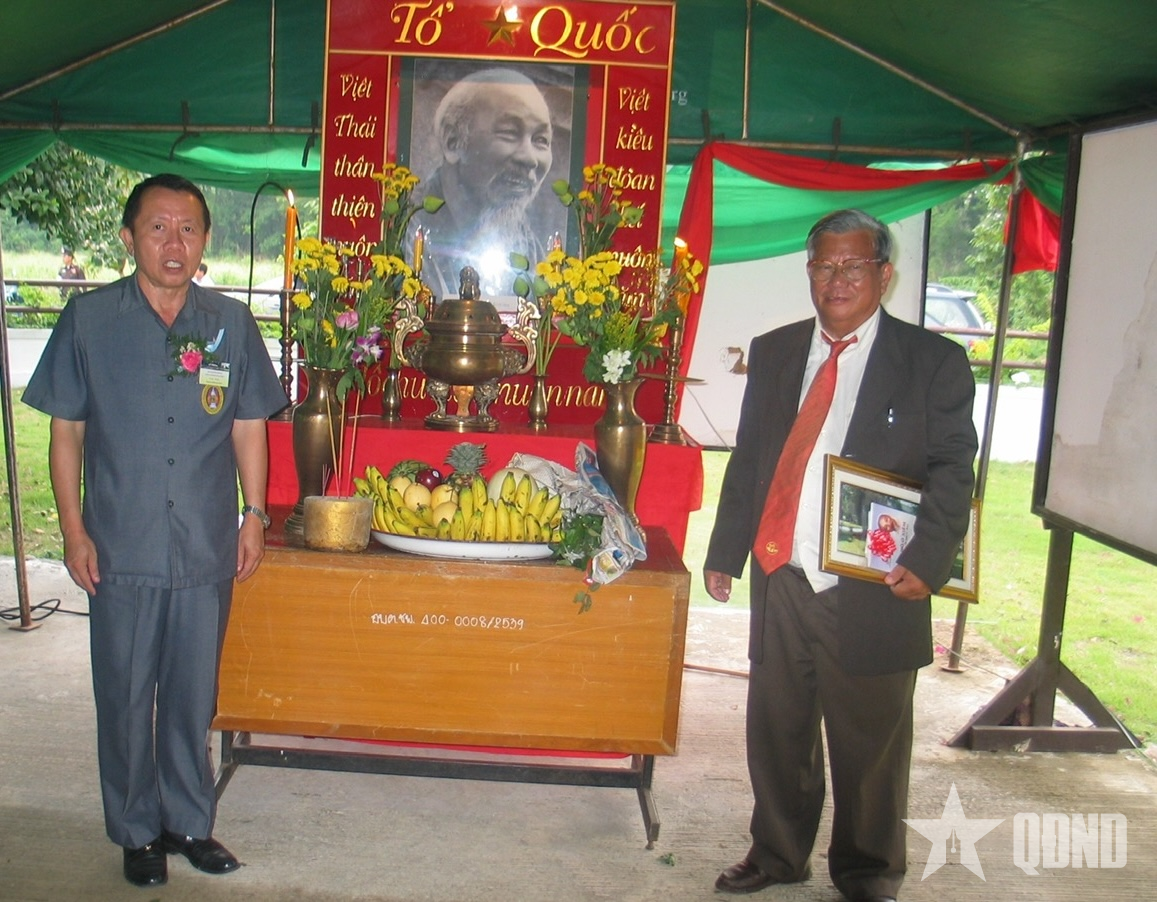 Một người Thái Lan đặc biệt dành trọn tâm huyết, tình cảm với Bác Hồ 