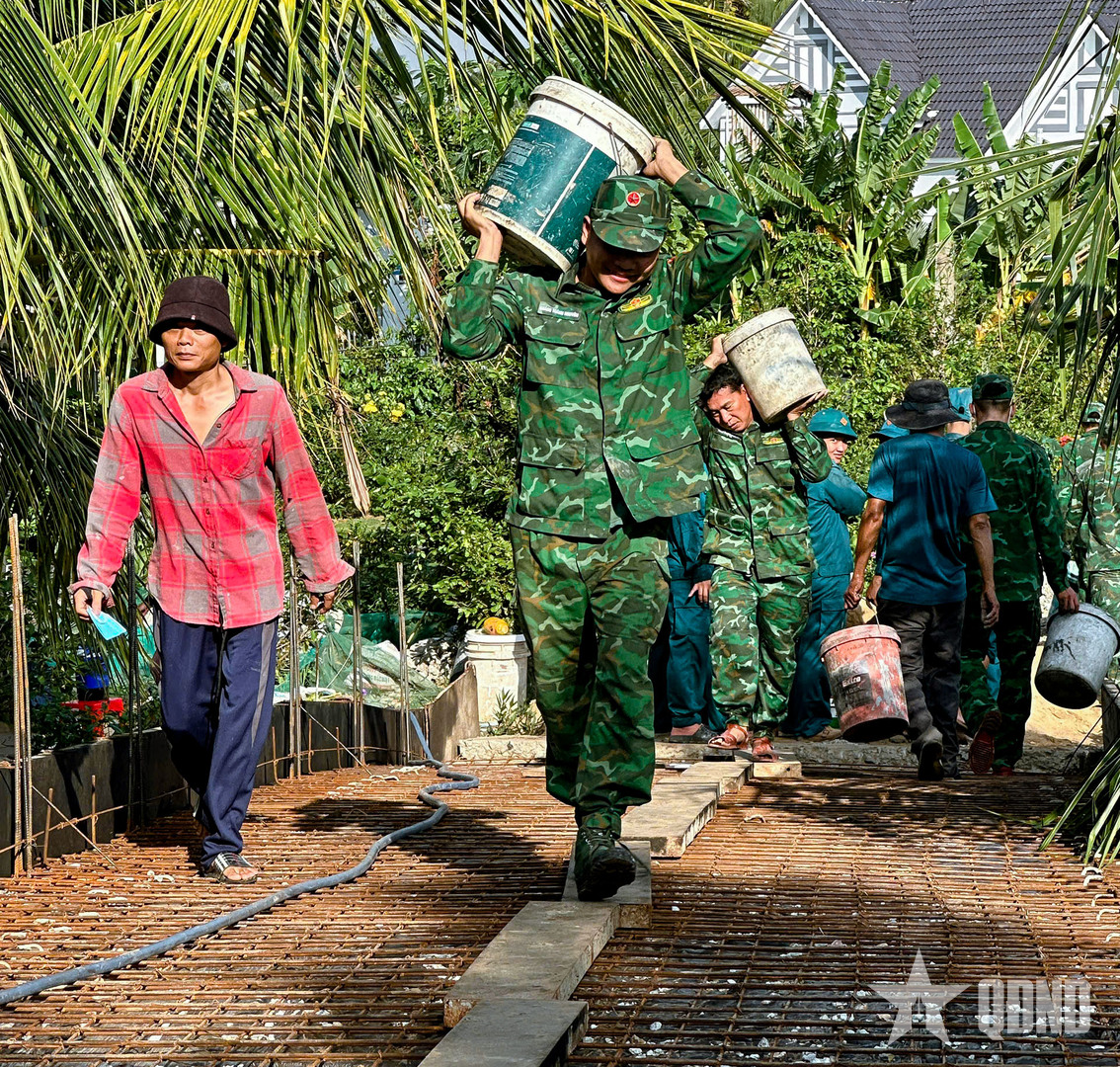 Cần Thơ: Đồn Biên phòng An Thạnh Ba chung tay xây dựng cầu giao thông nông thôn
