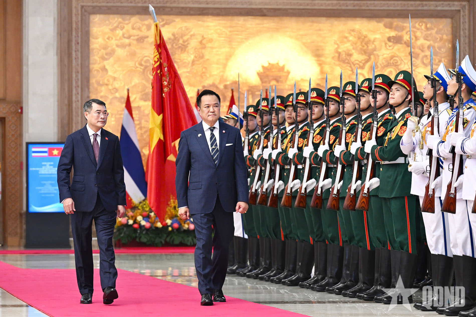 Thủ tướng Lê Minh Hưng chủ trì lễ đón Thủ tướng Thái Lan thăm chính thức Việt Nam