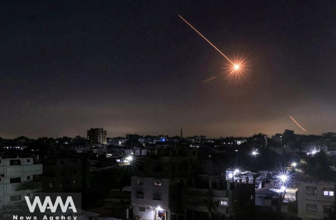 Iran, Israel tuyên bố ngừng tấn công lẫn nhau