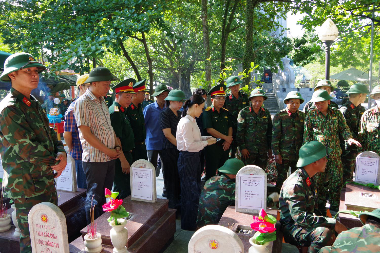 Huy động mọi nguồn lực tìm kiếm hài cốt liệt sĩ