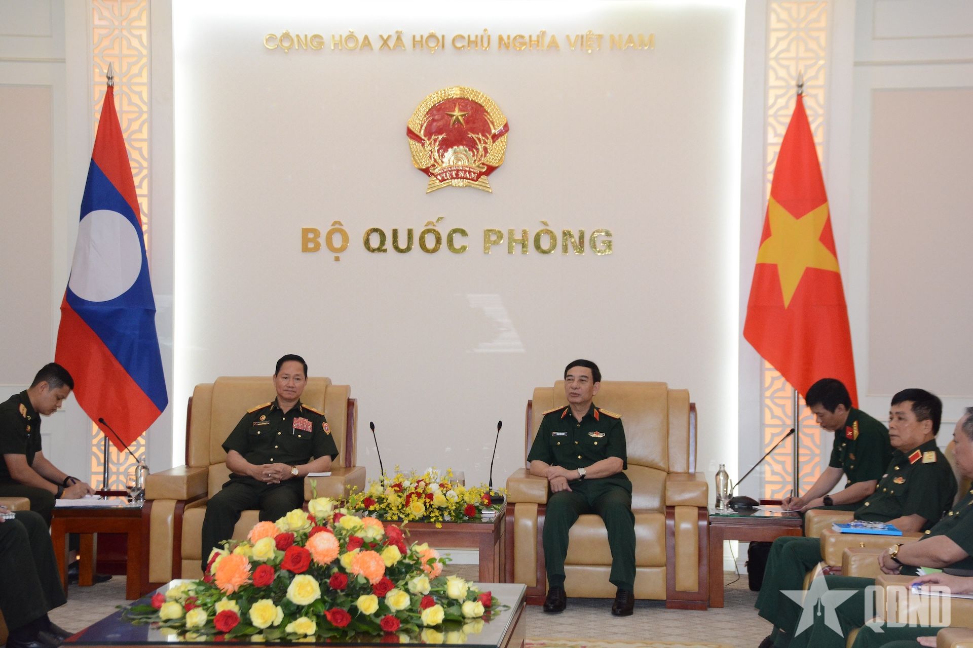 Đại tướng Phan Văn Giang tiếp Phó thủ tướng, Bộ trưởng Bộ Quốc phòng Lào