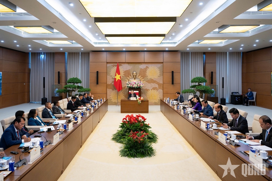Chủ tịch Quốc hội Trần Thanh Mẫn tiếp lãnh đạo các thành phố ASEAN