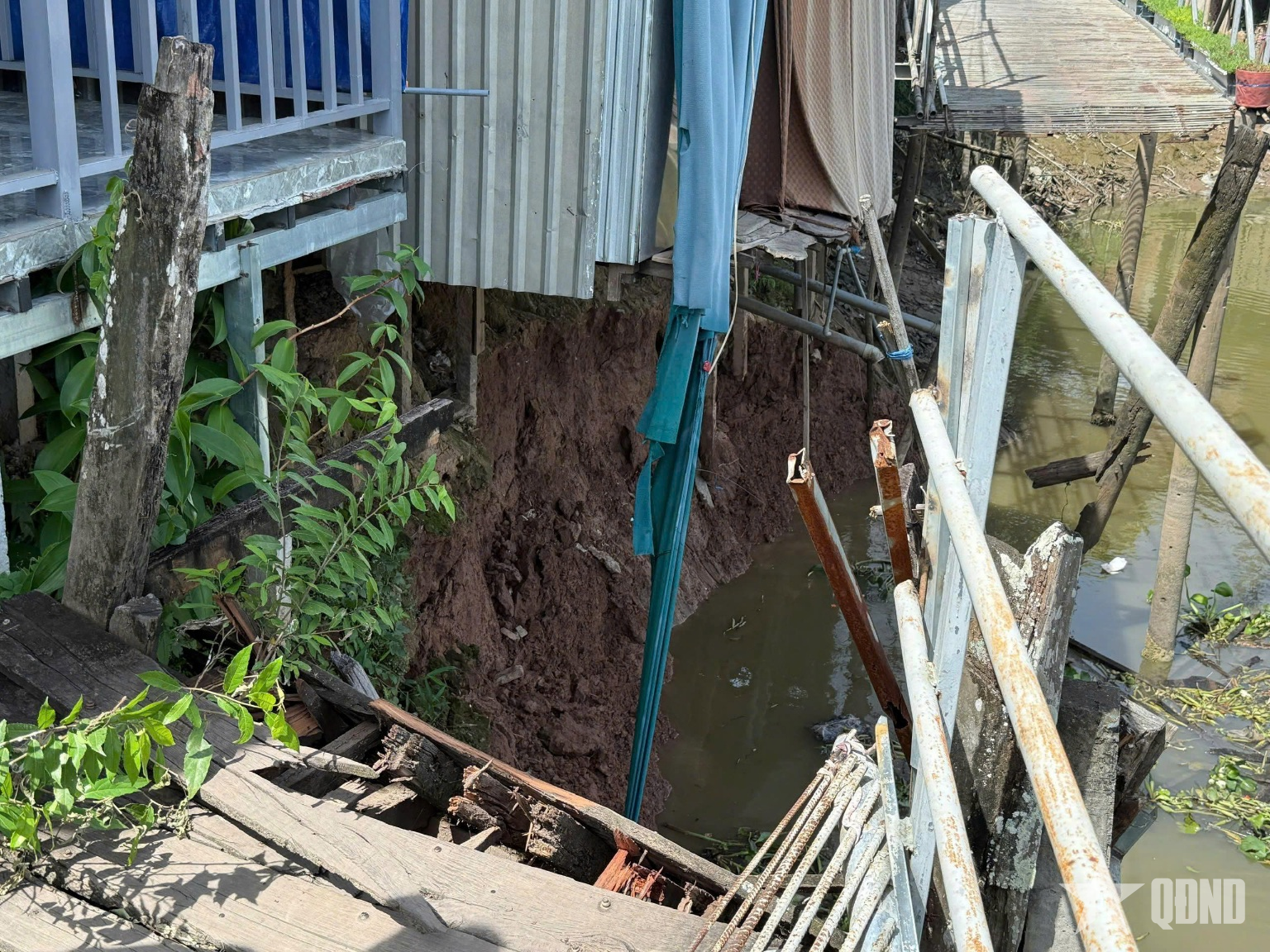 An Giang lại xảy ra vụ sạt lở đất bờ sông 